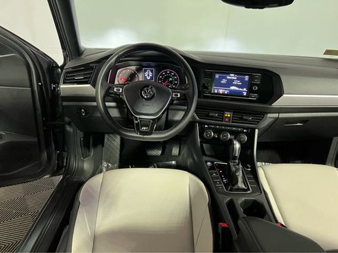 Used 2021 Volkswagen Jetta R-Line w/ R-Line Cold Weather Package image 13