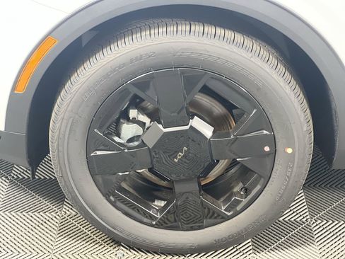 New 2026 Kia Sportage X-Line image 12