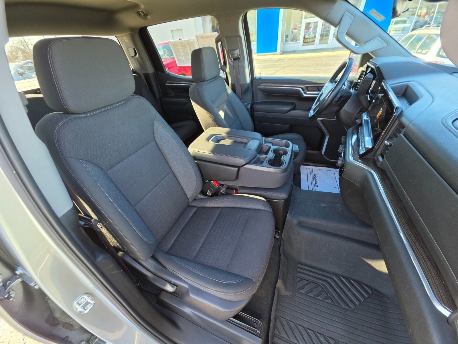 Used 2023 Chevrolet Silverado 1500 RST w/ Z71 Off-Road Package AWD/4WD image 13