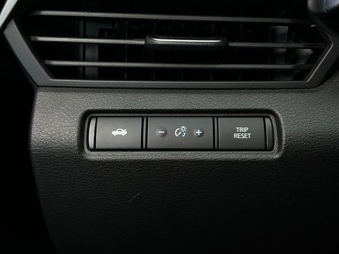 Used 2025 Nissan Altima 2.5 SV image 22