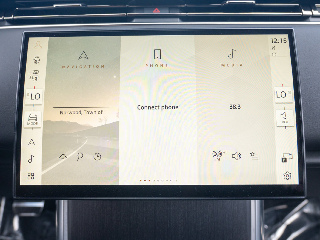 Certified 2024 Land Rover Range Rover SE AWD/4WD image 22