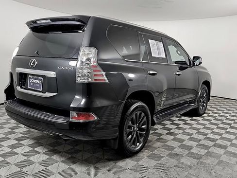 Used 2023 Lexus GX 460 Premium w/ Premium Package AWD/4WD image 4