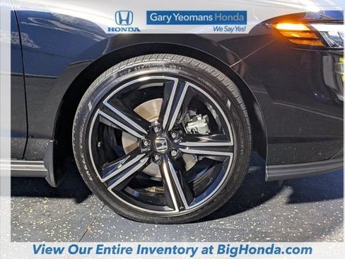 Used 2024 Honda Accord Sport image 17