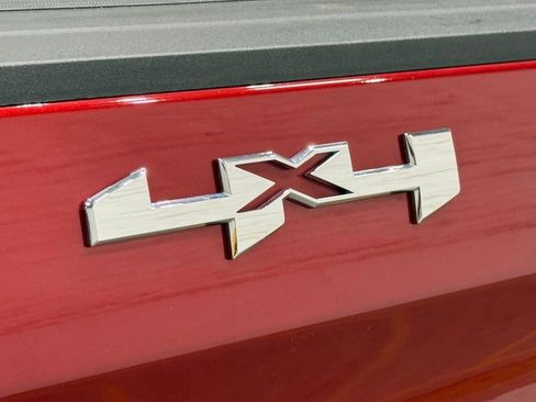 Used 2024 GMC Sierra 1500 SLT w/ SLT Premium Plus Package image 42