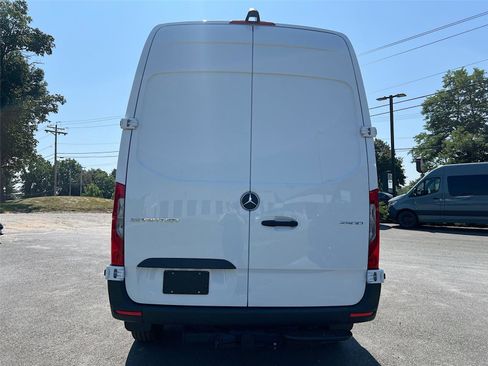 New 2025 Mercedes-Benz Sprinter 2500 image 5