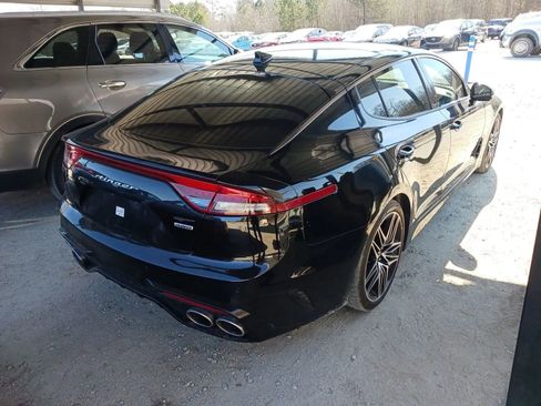 Used 2022 Kia Stinger GT1 image 2