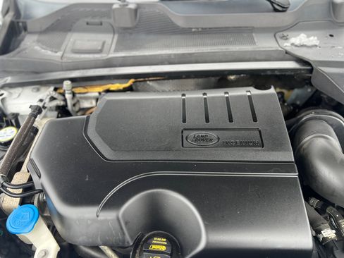 Used 2019 Land Rover Discovery Sport HSE Luxury Dynamic image 52