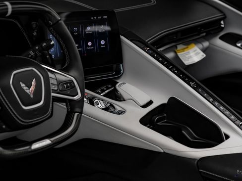 Used 2025 Chevrolet Corvette Z06 w/ Z07 Performance Package image 66