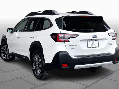 Used 2024 Subaru Outback Touring image 12