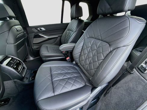 New 2027 BMW X7 xDrive40i w/ Executive Package AWD/4WD image 23