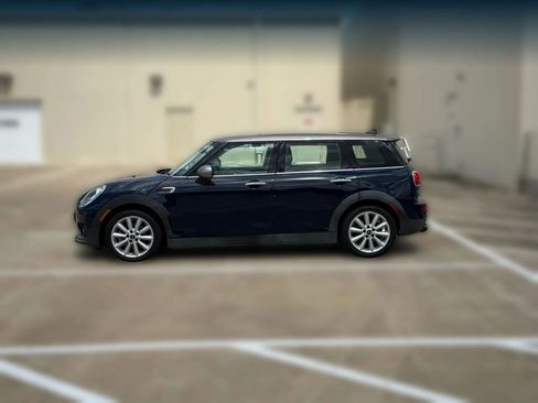 Used 2016 MINI Cooper Clubman FWD image 5