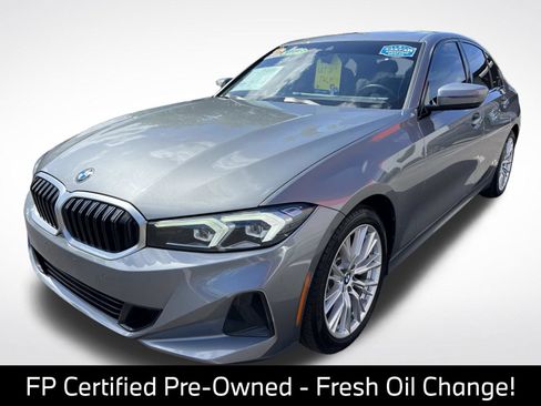 Used 2023 BMW 330i Sedan w/ Driving Assistance Package RWD image 4