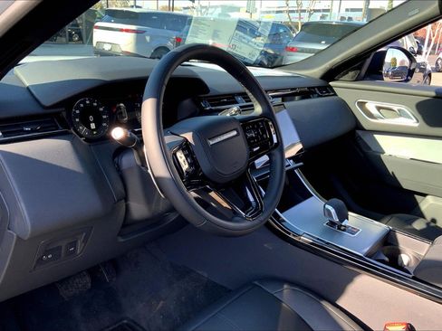 New 2025 Land Rover Range Rover Velar S image 9