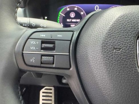 Used 2023 Honda Accord Sport image 26