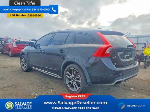 Used 2016 Volvo V60 T5 Cross Country w/ Climate Package AWD/4WD image 3