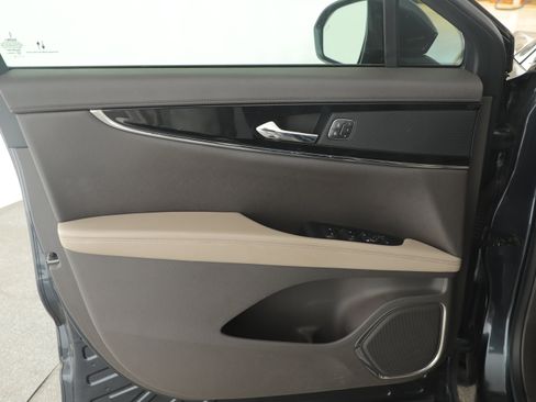 Used 2022 Lincoln Nautilus Reserve image 19