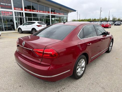 Used 2016 Volkswagen Passat 1.8T S FWD image 8