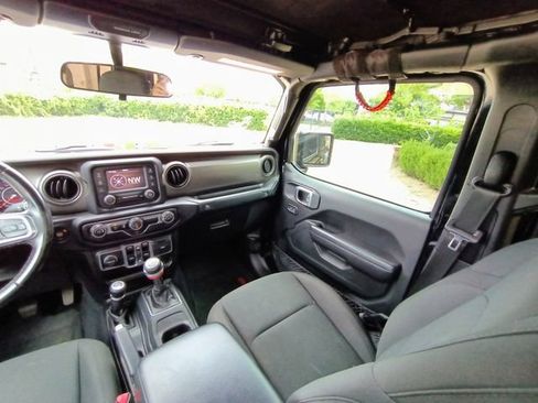 Used 2020 Jeep Gladiator Sport w/ Quick Order Package 23S AWD/4WD image 39