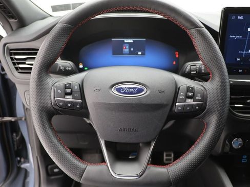 Used 2023 Ford Escape ST-Line Elite w/ Class II Trailer Tow Package image 19