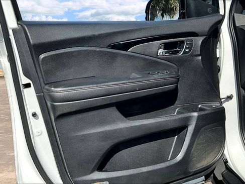 Used 2023 Honda Ridgeline Black Edition image 20