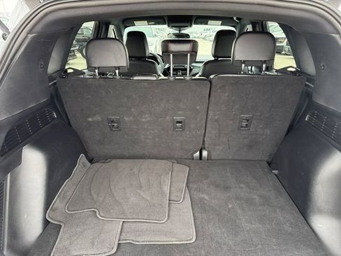 Used 2025 Ford Escape ST-Line image 6