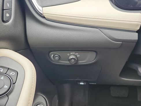 New 2026 Buick Encore GX Avenir w/ Avenir Technology Package FWD image 19