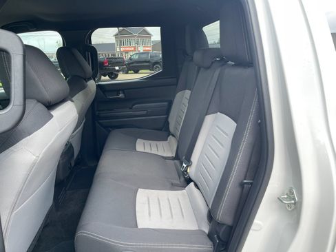 Used 2024 Toyota Tacoma TRD Sport AWD/4WD image 13