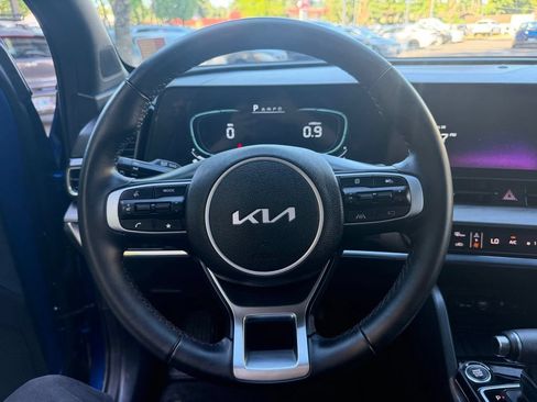 Certified 2025 Kia Sportage X-Line w/ Premium Package AWD/4WD image 17