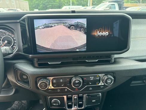 New 2026 Jeep Wrangler Unlimited Sport AWD/4WD image 13
