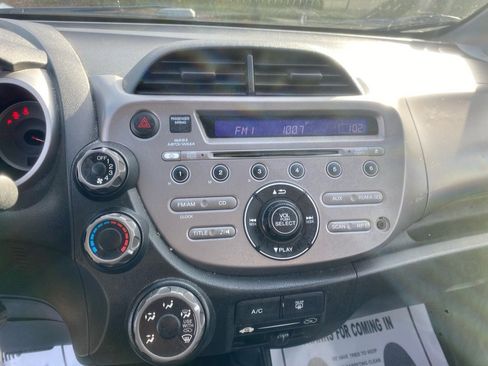 Used 2011 Honda Fit Sport image 13