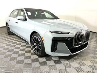 Certified 2024 BMW 760i xDrive AWD/4WD video 3