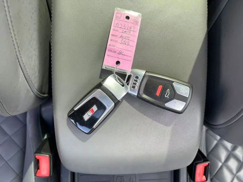 Used 2019 Audi SQ5 Premium Plus w/ Premium Plus Package image 13