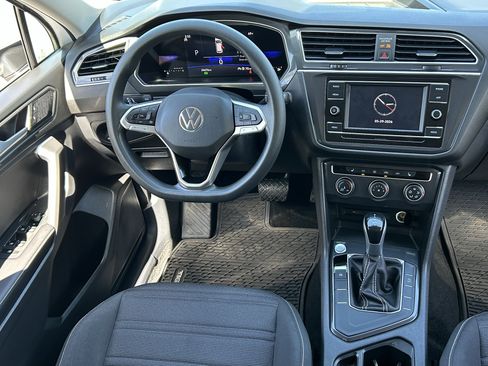 Used 2023 Volkswagen Tiguan S FWD image 12