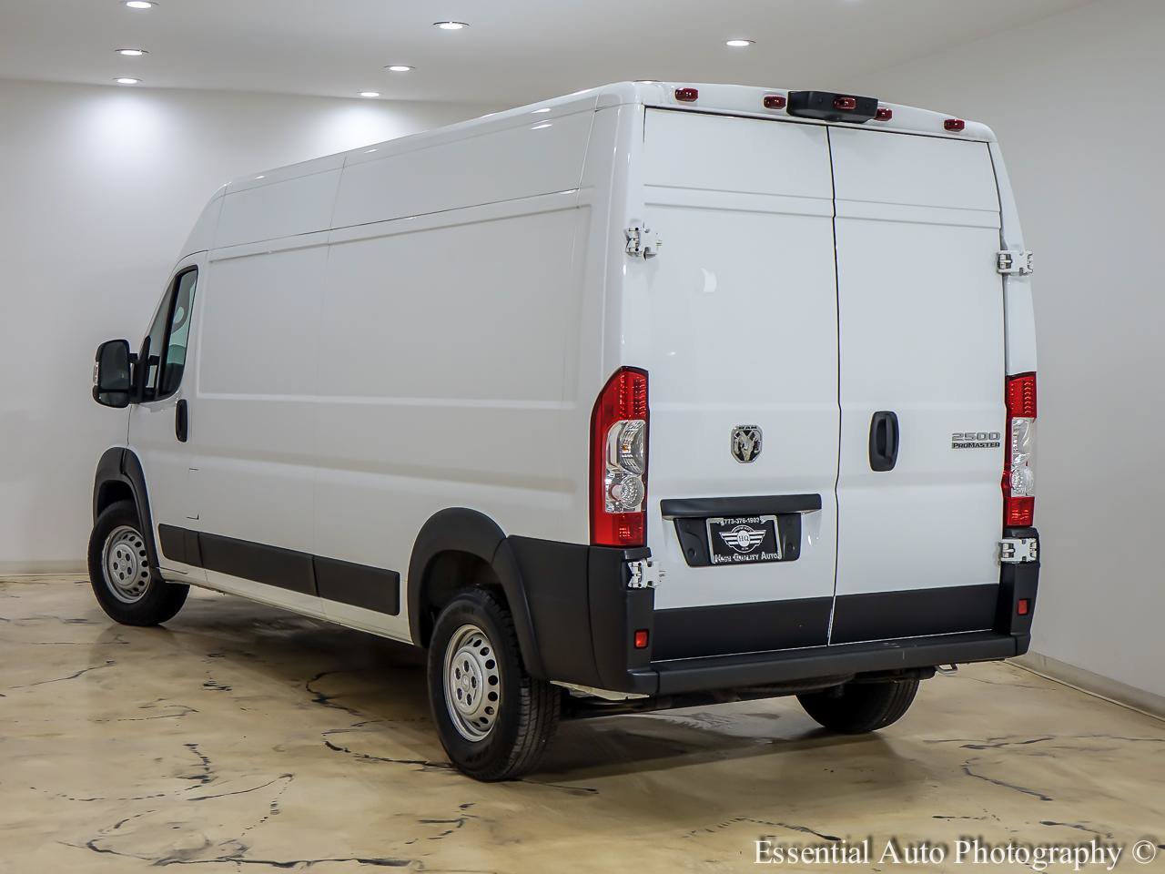 Used 2025 RAM ProMaster 2500 w/ Convenience Group FWD image 6