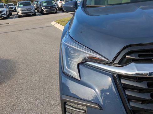 Certified 2025 Subaru Ascent Premium image 9