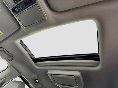 Used 2019 Honda Odyssey Touring image 25