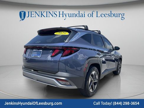 Certified 2025 Hyundai Tucson SEL FWD image 7