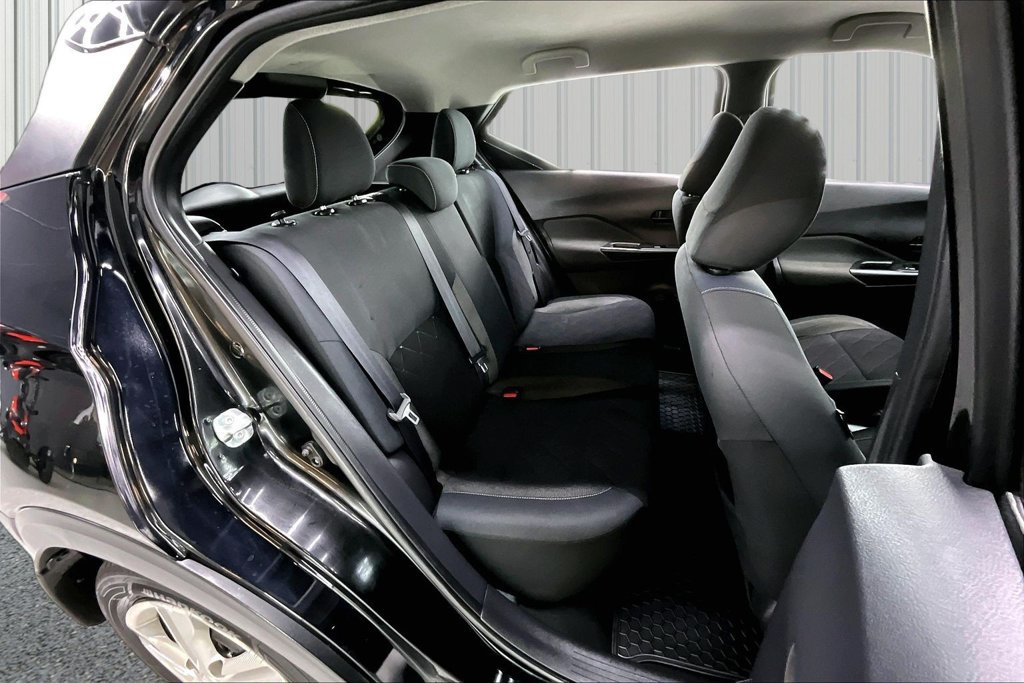 Used 2019 Nissan Kicks S FWD image 24
