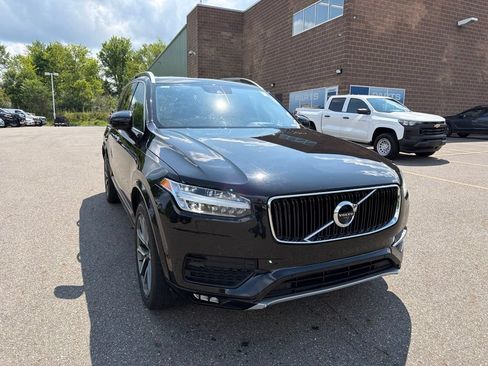 Used 2019 Volvo XC90 T6 Momentum w/ Advanced Package AWD/4WD image 2