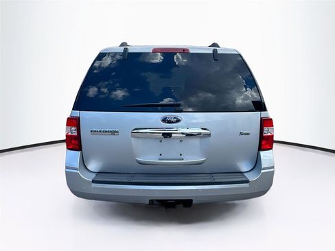 Used 2014 Ford Expedition XLT RWD image 6
