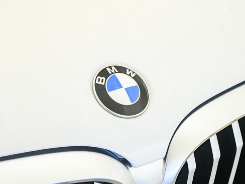 Certified 2024 BMW X3 sDrive30i w/ Premium Package RWD image 8