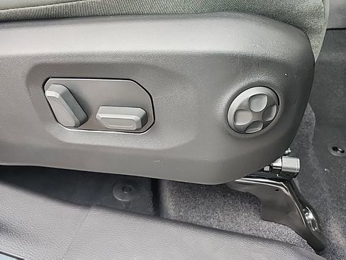 New 2025 Jeep Gladiator Mojave image 14