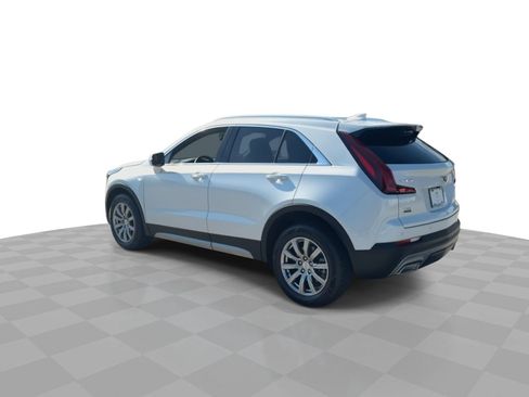 Certified 2023 Cadillac XT4 Premium Luxury w/ Cold Weather Package FWD image 6