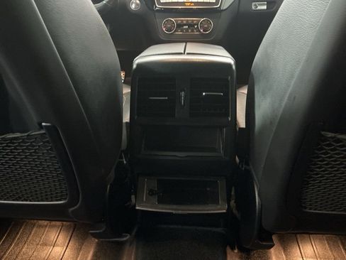 Used 2019 Mercedes-Benz GLE 43 AMG GLE 43 AMG image 28