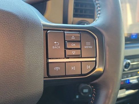 Used 2024 Ford F250 Platinum image 25