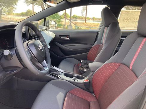 New 2026 Toyota Corolla SE FWD image 9