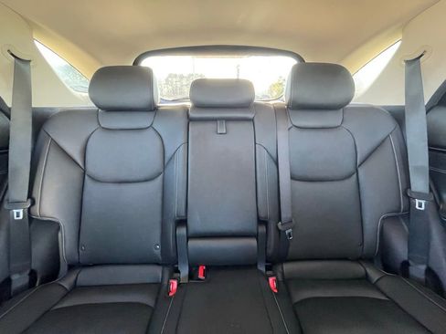 Used 2025 Genesis GV70 2.5T image 30