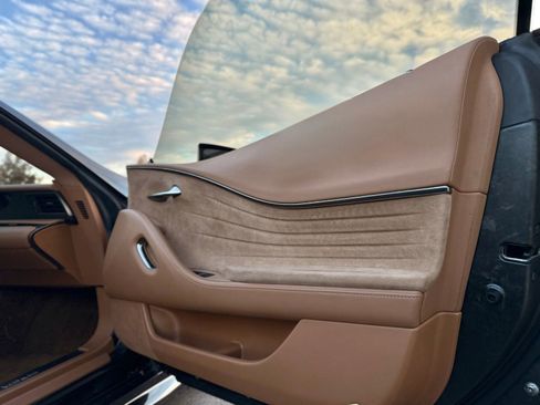 Used 2018 Lexus LC 500 Coupe image 39