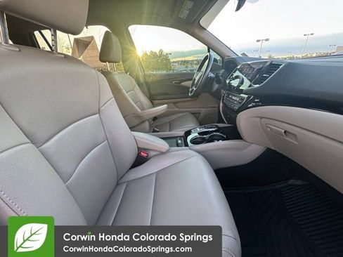 Used 2021 Honda Pilot Touring image 33