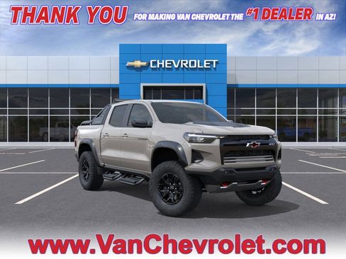 Used 2026 Chevrolet Colorado ZR2 w/ Midnight Edition AWD/4WD image 1